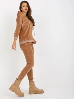 Souprava RV KMPL 8286.40 velbloudů