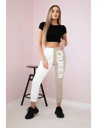 Dámské tepláky s nápisem QUEEN béžový