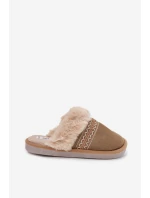 Dámské pantofle s kožíškem a výšivkou – zelené Devianne