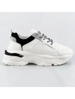 Bílo-černé dámské šněrovací sportovní boty (LU-3) Bílo-černé dámské šněrovací sportovní boty (LU-3)