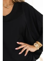 402-10 Pohodlné netopýří šaty s dlouhým rukávem - černé