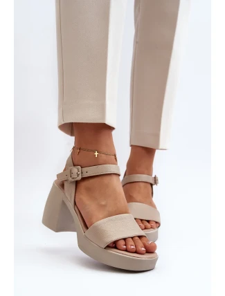 Zazoo Dámské kožené sandály na bloku, béžová
