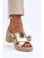 Zazoo Kožené pantofle na bloku, zlaté