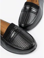 Klasické dámské  polobotky černé na klínku