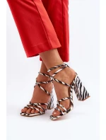 Moderní sandály na podpatku černo-bílé Josette