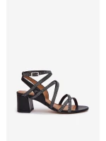 Kožené Dámské Sandály S Pásky Na Podpatku Maciejka 06969-01 Černé