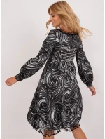 LK SK 509565 šaty.07 černá a stříbrná LK SK 509565 šaty.07 černá a stříbrná