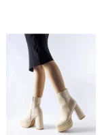 Boty na podpatku model 204728 Solea Boty na podpatku model 204728 Solea