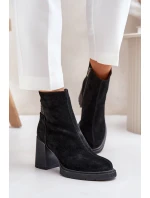 Semišové Kozačky Na Podpatku Zateplené D&A CR42-106 Černé