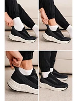 Pánské Sportovní Boty Textilní Slip-Ons Na Platformě Kobbo 102421 Černé Pánské Sportovní Boty Textilní Slip-Ons Na Platformě Kobbo 102421 Černé