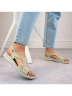 Dámské pohodlné nazouvací sandály béžové Unisoft 7196