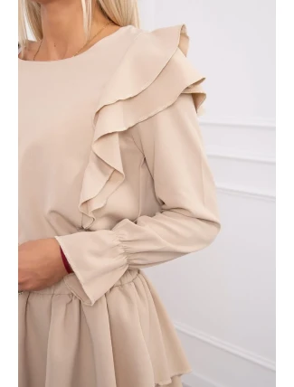 Šaty se svislými volány béžové Šaty se svislými volány béžové