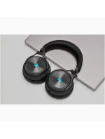 Bezdrátová náhlavní souprava Corsair VIRTUOSO RGB Wireless XT s kabelovým a bezdrátovým připojením Bluetooth, černá Bezdrátová náhlavní souprava Corsair VIRTUOSO RGB Wireless XT s kabelovým a bezdrátovým připojením Bluetooth, černá