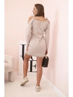 Dámská bavlněná šaty s odhalenými rameny a nápisem OFFLINE béžová Dámská bavlněná šaty s odhalenými rameny a nápisem OFFLINE béžová