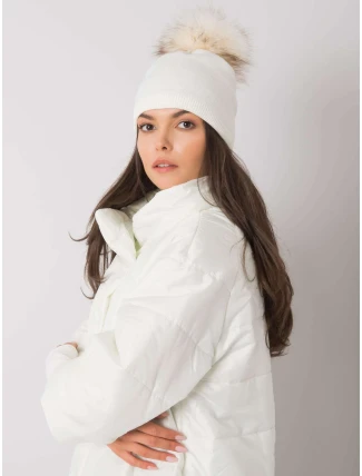 Dámská čepice.11 bílá Dámská čepice.11 bílá