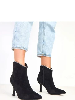 Boty na podpatku  model 217908 Solea