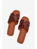 Dámské Plné Sandály S Výřezy Tmavě Hnědé Salyra