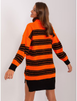 Oranžovo-černé pruhované pletené šaty