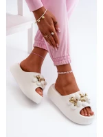 Dámské Pěnové Žabky S Ozdobami Na Hrubé Podrážce Bílé Bremavia