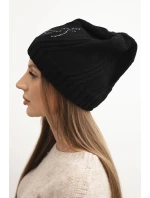 Dámská zimní čepice s vlnou volného střihu K442 černá