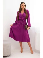 Šaty vázané s plisovaným spodkem tmavě fialová