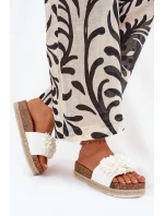 Dámské Klapky Na Platformě S Ozdobnými Květinami Bílé Tessara