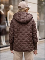 Dámská prošívaná bunda s kapucí, hnědá, FashionStreet TY5870 Dámská prošívaná bunda s kapucí, hnědá, FashionStreet TY5870