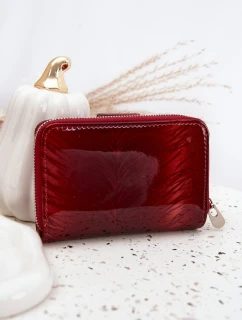 Lakovaný dámský peněženka s malými červenými detaily Luretta