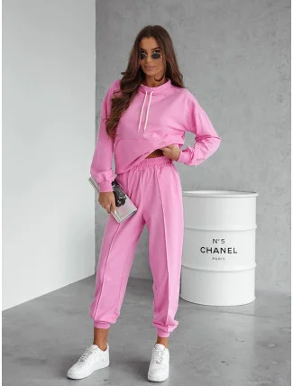 Růžový dámský teplákový komplet - mikina se stojáčkem a kalhoty (82162) Růžový dámský teplákový komplet - mikina se stojáčkem a kalhoty (82162)