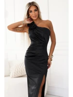 580-6 AURORA dlouhé saténové šaty na jedno rameno s růžemi - černé