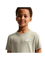 Dětské tričko Nike Sportswear zelené FZ5177 304 Dětské tričko Nike Sportswear zelené FZ5177 304
