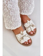 Sandály S Dekorací Přírodní Kůže Zazoo 3667 Bílé Sandály S Dekorací Přírodní Kůže Zazoo 3667 Bílé