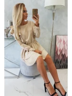 Šaty se svislými volány béžové Šaty se svislými volány béžové