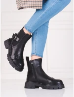 Krásné  kotníčkové boty dámské černé na plochém podpatku