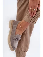 Dámské semišové mokasíny na plochém podpatku s ozdobou D&A TW101 Šedé Dámské semišové mokasíny na plochém podpatku s ozdobou D&A TW101 Šedé