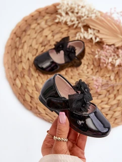 Lakové dětské baleríny na suchý zip s mašlí černé Olessa