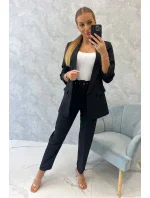 Elegantní souprava saka a kalhot černé barvy Elegantní souprava saka a kalhot černé barvy