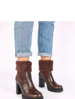 Boty na podpatku  model 221641 Solea