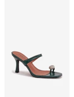 Klapky na podpatku model 225133 Step in style