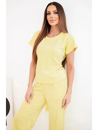 Dámský komplet „masełko“ s halenkou s krátkým rukávem a širokými kalhotami žlutý Dámský komplet „masełko“ s halenkou s krátkým rukávem a širokými kalhotami žlutý