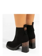 Boty na podpatku model 222034 Solea Boty na podpatku model 222034 Solea