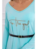 Šaty s ozdobným páskem a nápisem mint Šaty s ozdobným páskem a nápisem mint