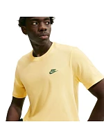 Pánské tričko Nike Club Tee, žluté, AR4997 723 Pánské tričko Nike Club Tee, žluté, AR4997 723