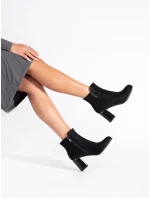Výborné dámské černé  kotníčkové boty na širokém podpatku