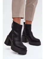 Kožené zateplené dámské kotníkové boty na sloupku a platformě Vinceza – černé