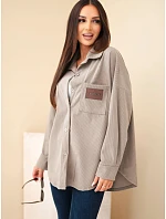 Dámská košile z bavlněného manšestru oversized s kapsami a dlouhým rukávem fango zelená Dámská košile z bavlněného manšestru oversized s kapsami a dlouhým rukávem fango zelená