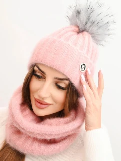 Dámská zimní souprava s bambulí a šálou pudrově růžová