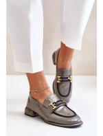 Lakované Dámské Polobotky Na Klínku S Ozdobou Artiker 55C0412 Šedé