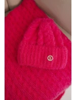 Dámská souprava čepice a šály s pruhy se zdobením neonově růžový