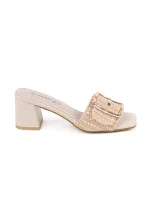 Klasické hnědé dámské nazouváky na širokém podpatku Klasické hnědé dámské nazouváky na širokém podpatku